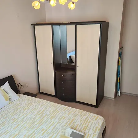 Spacious 2 Bedroom Apartment Sofia