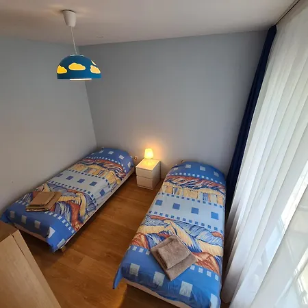 Spacious 2 Bedroom Apartment
